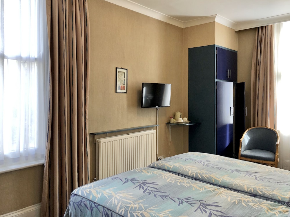 SUPERIOR, TWIN BEDS