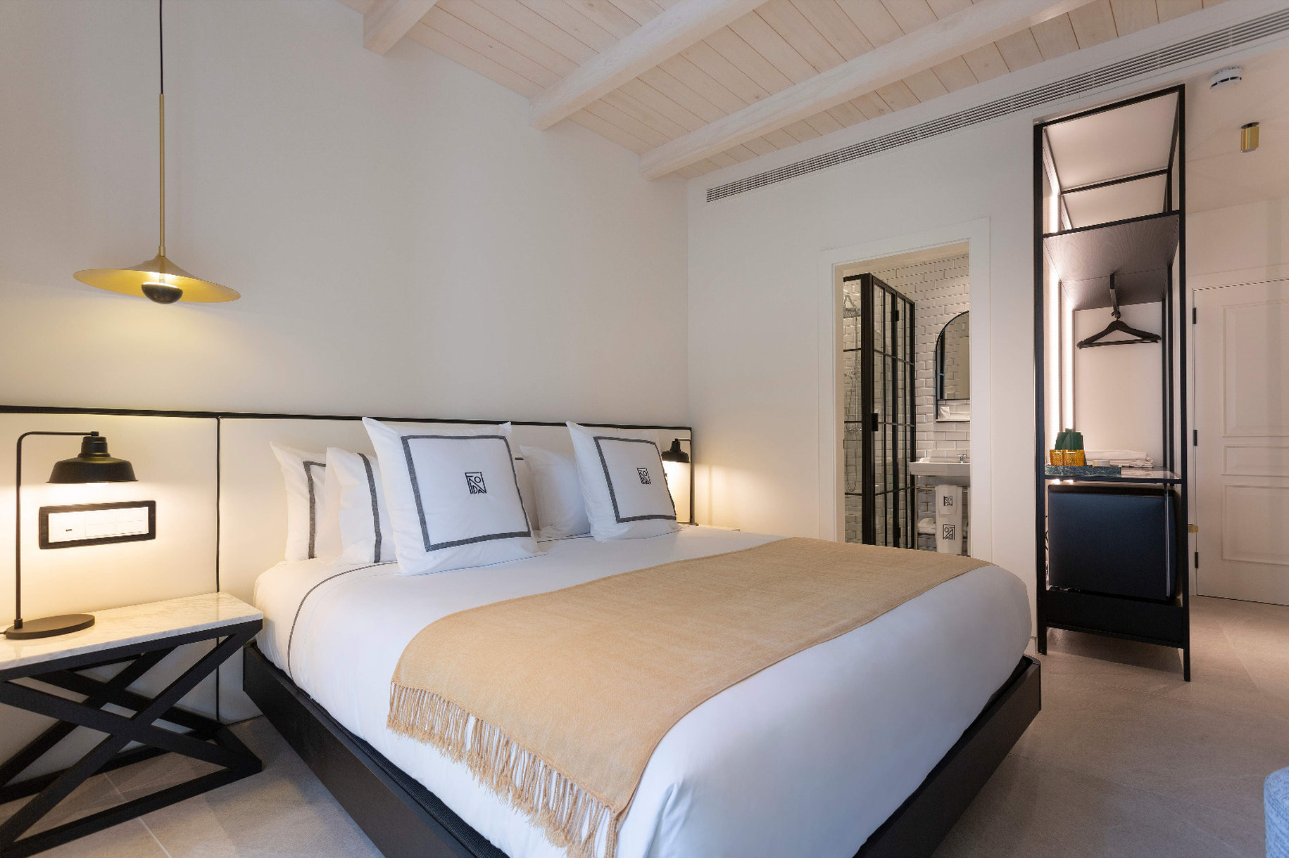 La Fonda Heritage Hotel Relais and Chateaux 7/17