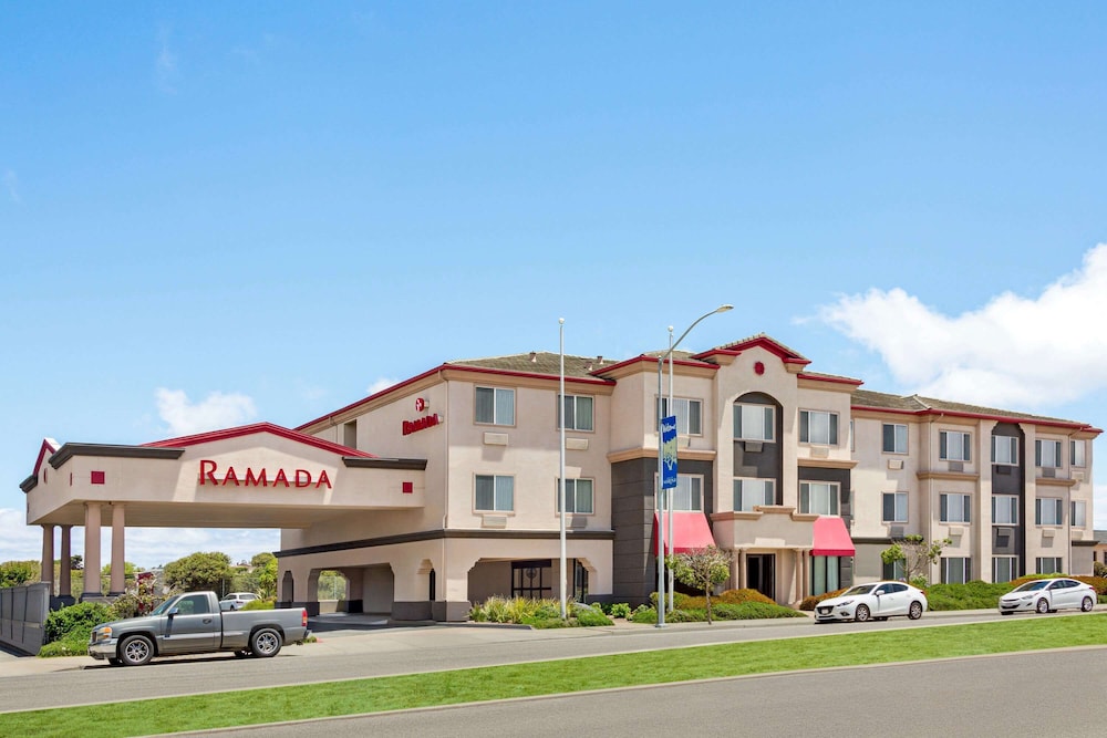 Ramada By Wyndham Marina 3/73
