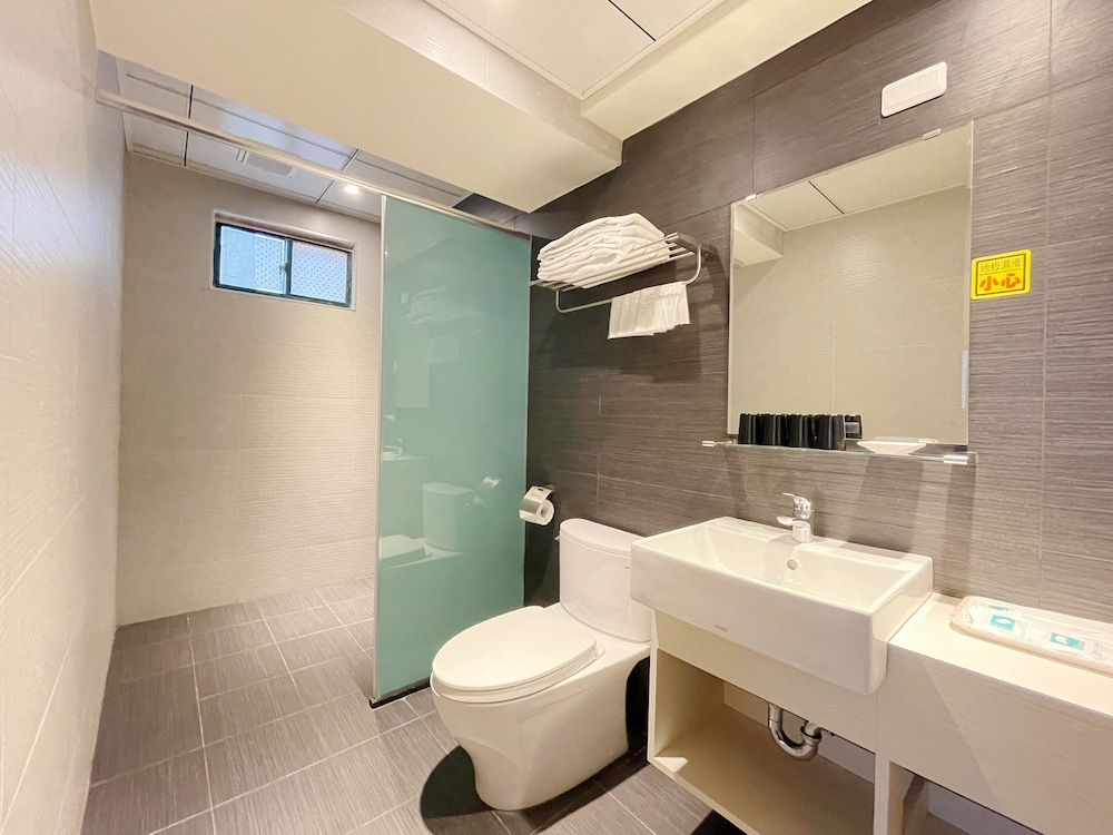 Fortuna Hotel Hualien 58/60