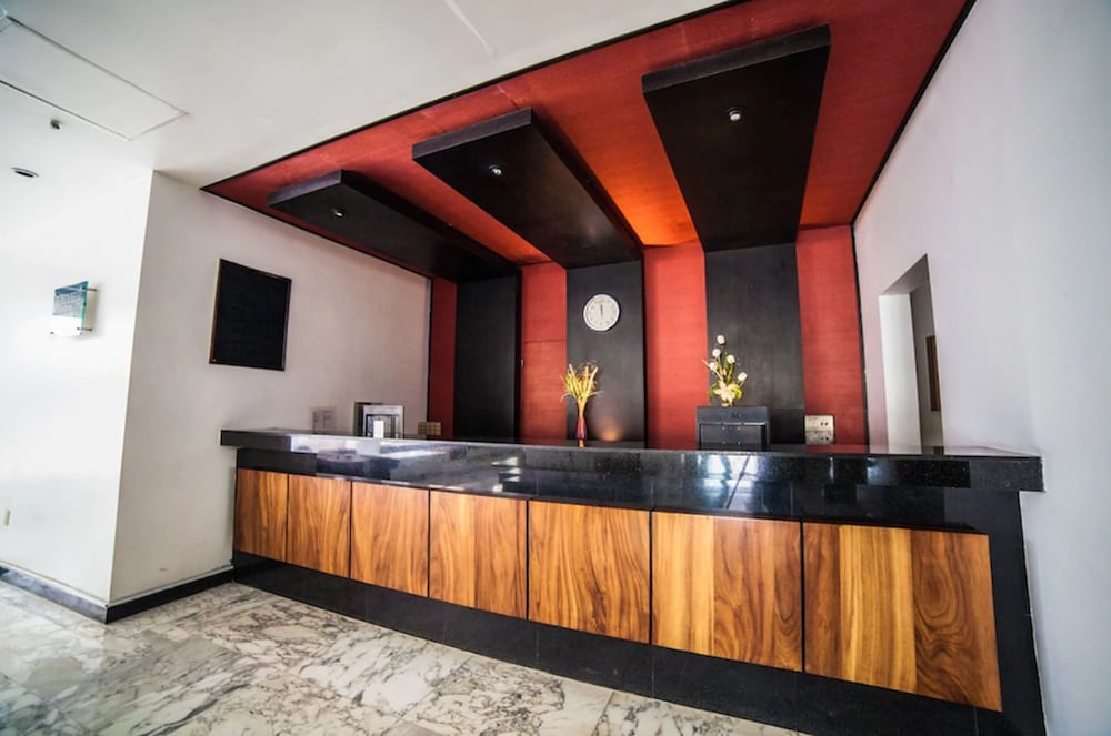 Hotel Inglaterra 5/50