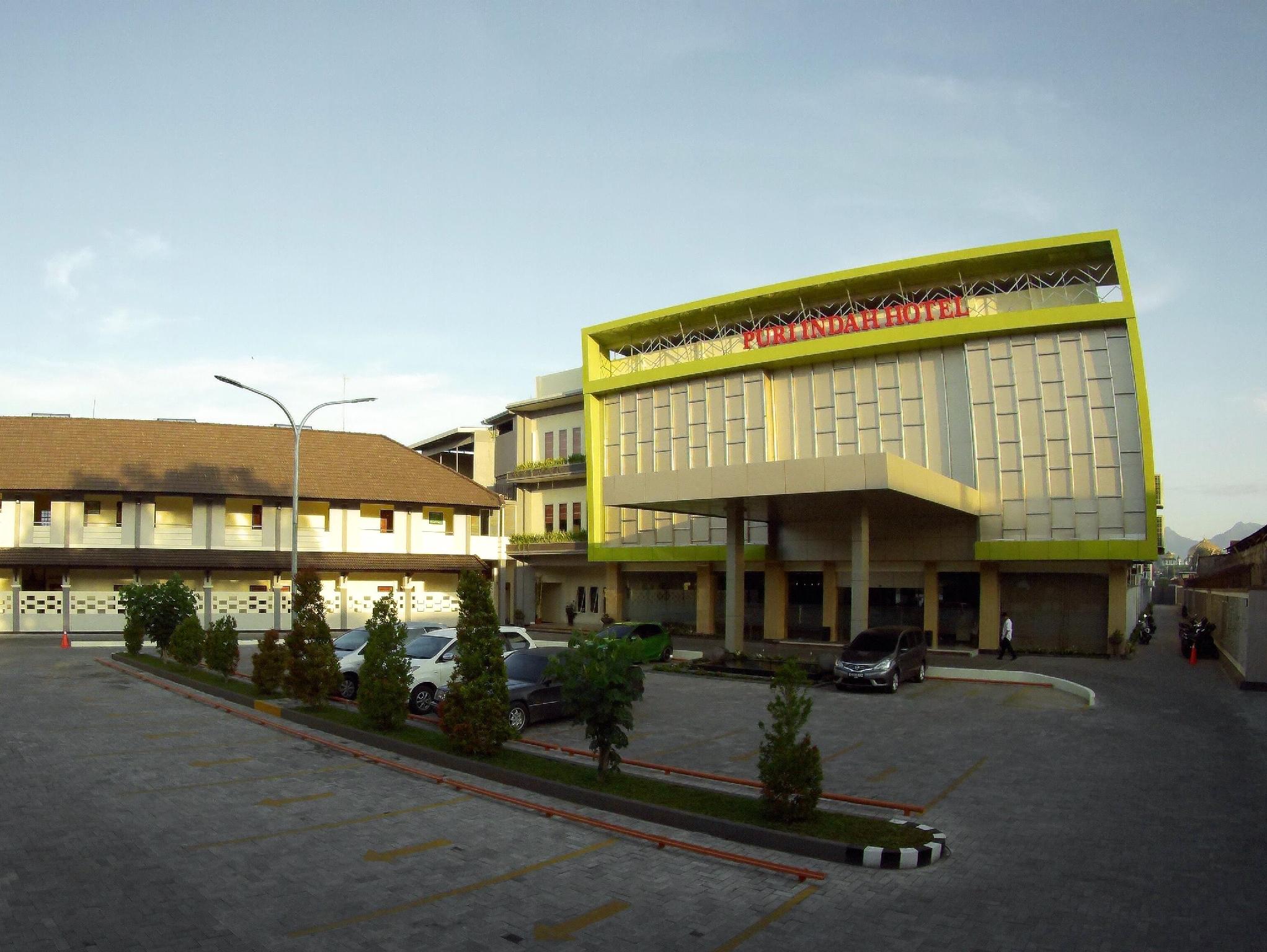HOTEL PURI INDAH & CONVENTION 5/99