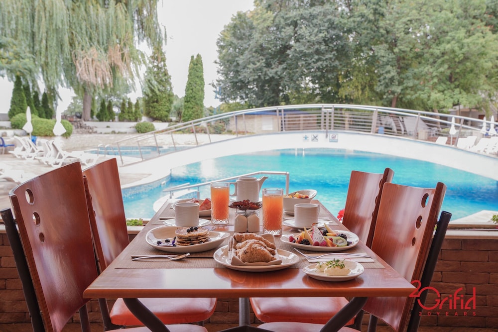 Grifid Club Hotel Arabella 30/48