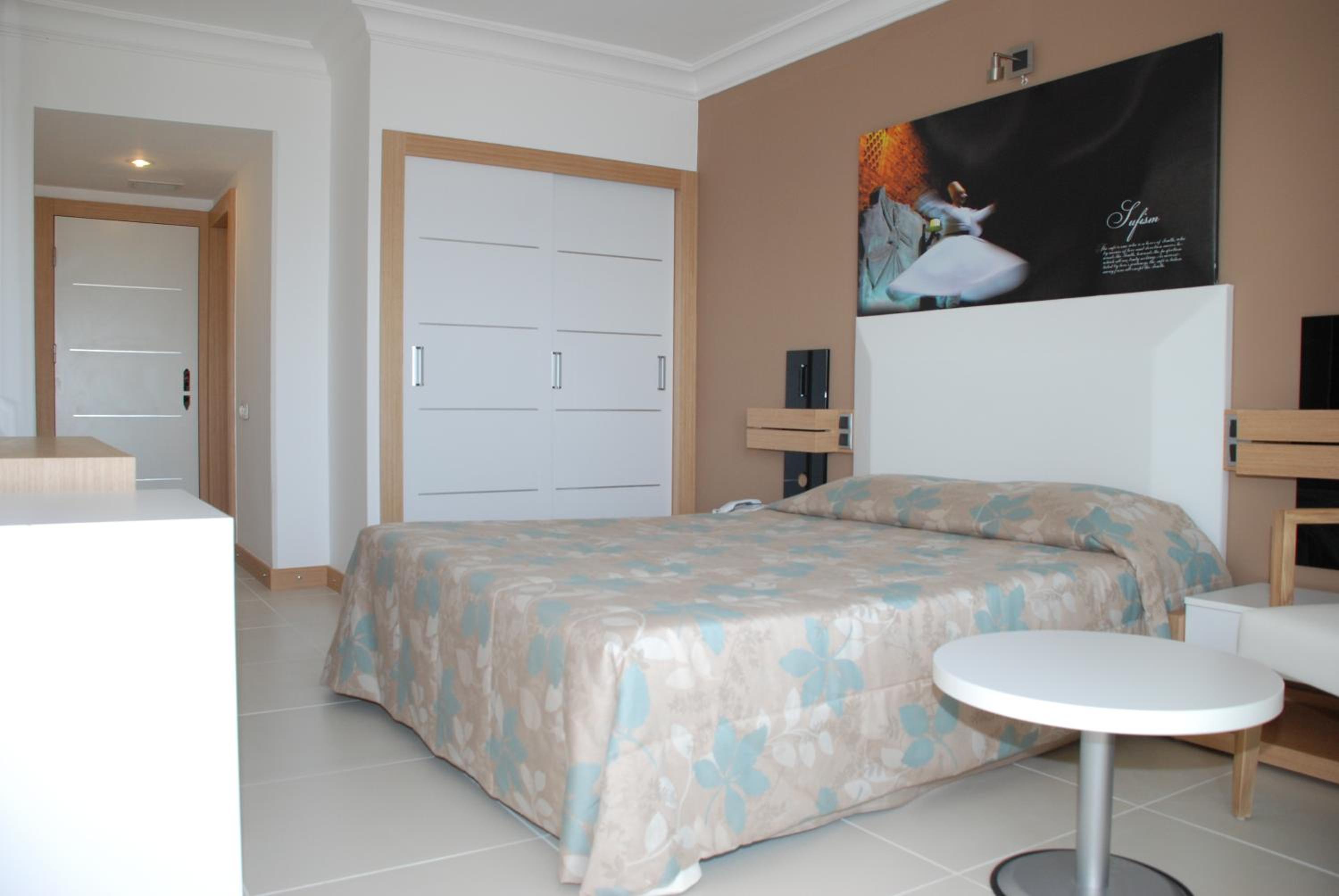 Ephesia Hotel 9/50