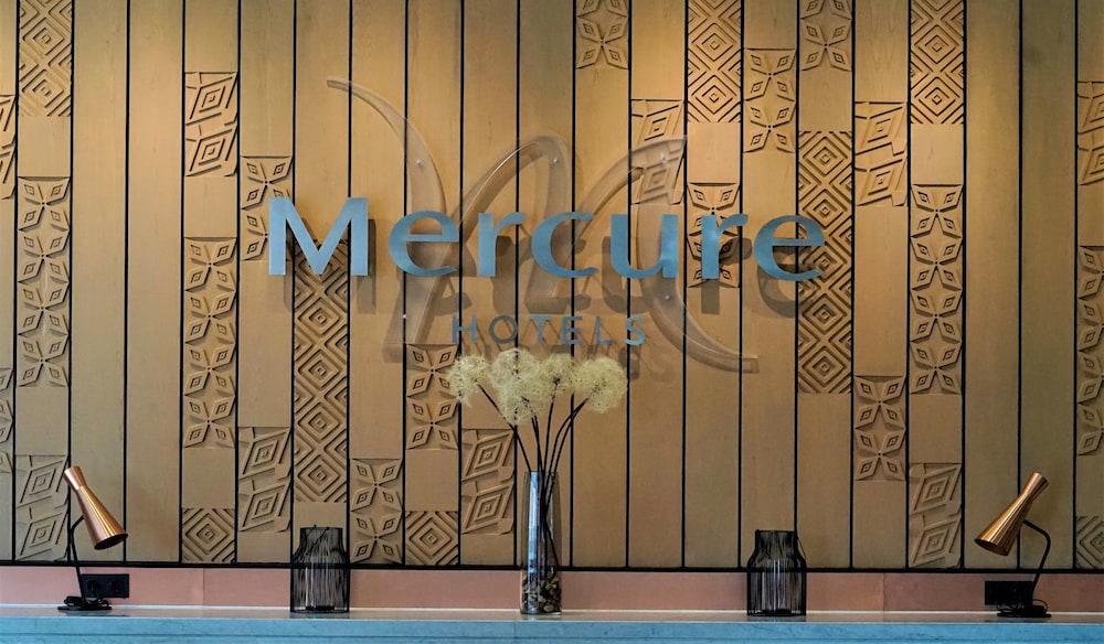 Mercure Samarinda 32/75