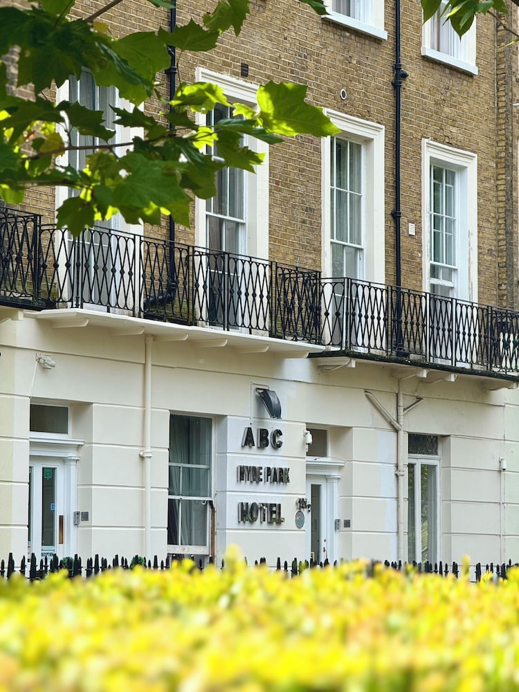 ABC Hyde Park Hotel photo3