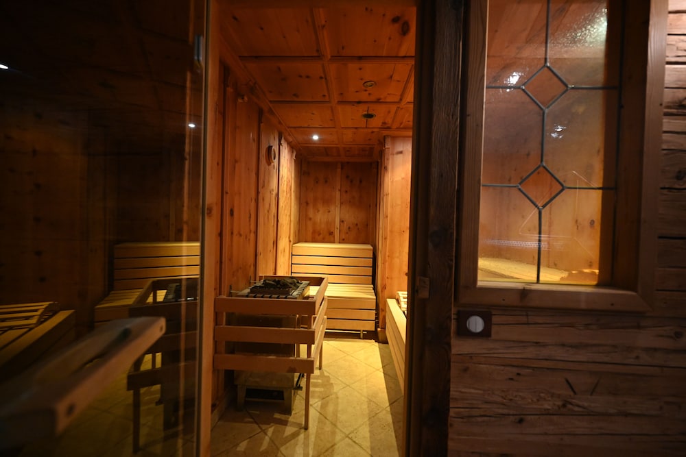 Mercure Sighisoara Binderbubi Hotel And Spa 39/83