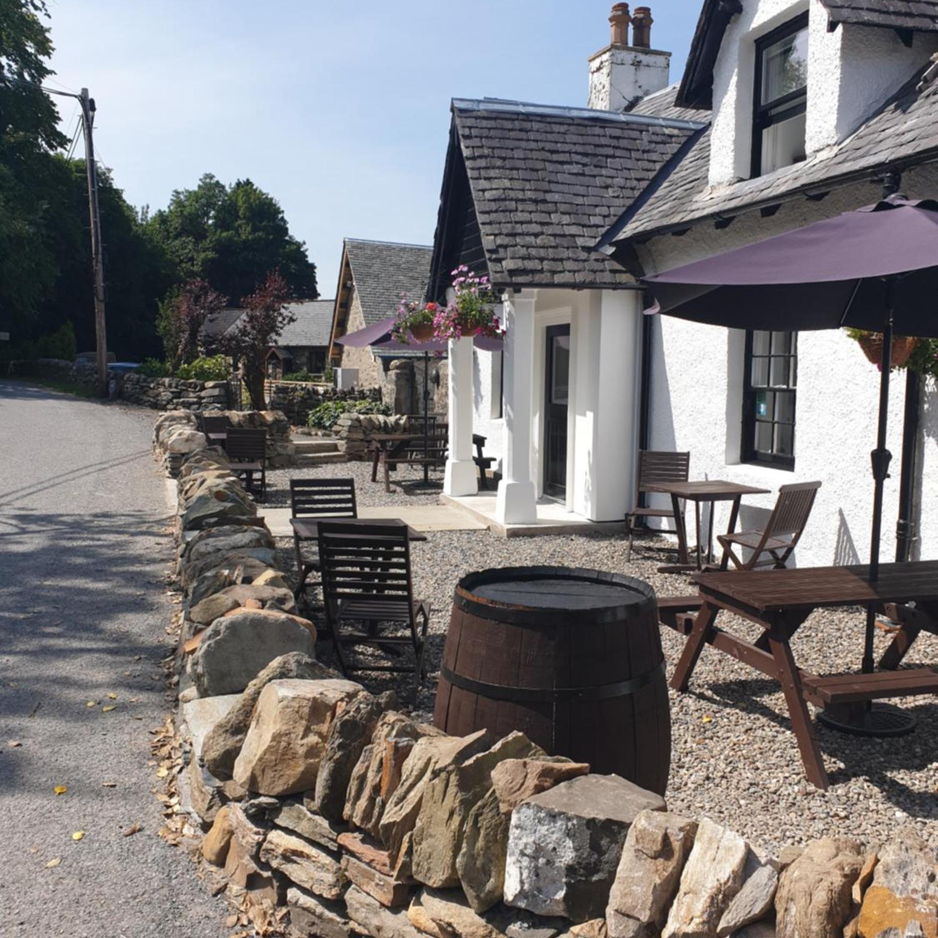 Ardeonaig Hotel 43/50