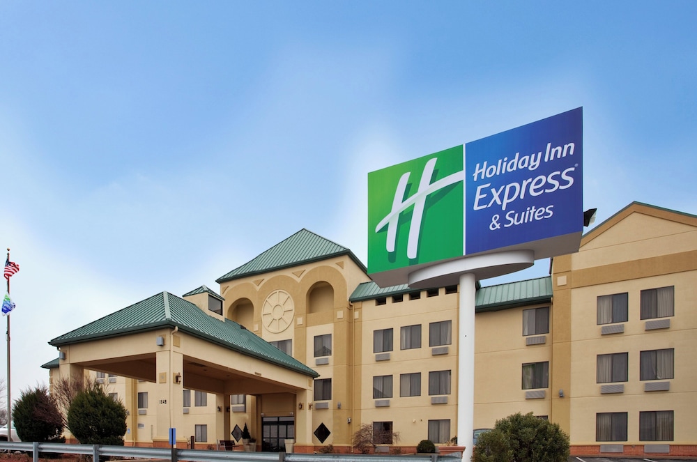 Holiday Inn Express Suites St Louis West Fenton 4/65