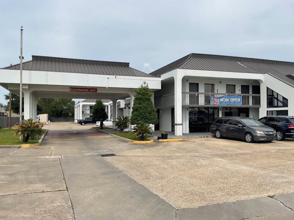 Hotel Baton Rouge Mid City 49/55