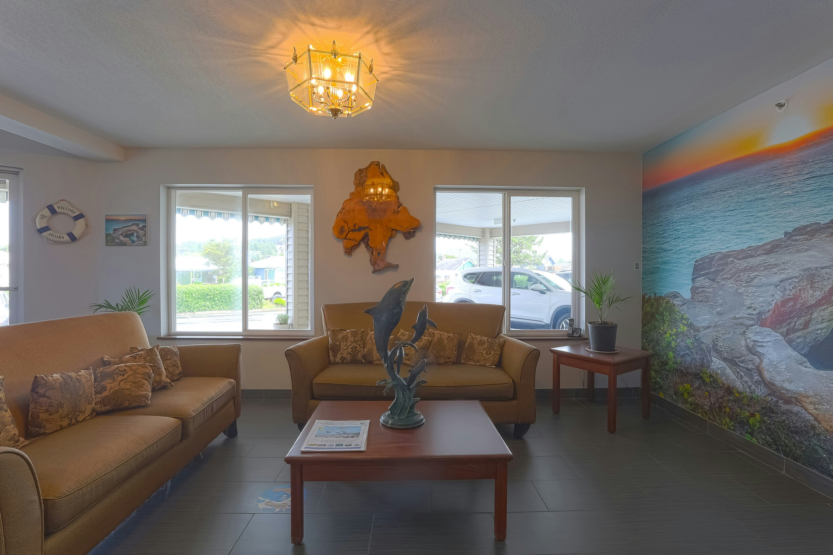 Siletz Bay Beachfront Hotel by OYO Lincoln City 48/71