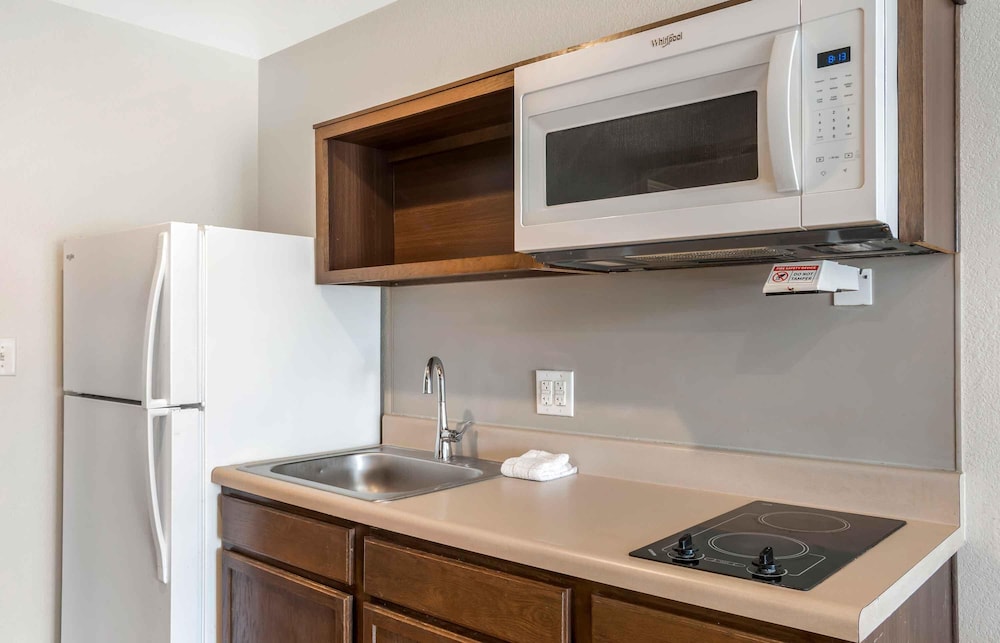 Extended Stay America Suites - Charlotte - Northlake 50/50