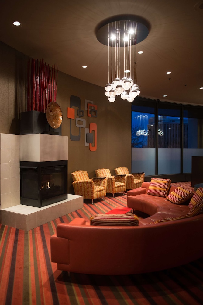 Radisson Hotel Duluth-Harborview 25/34