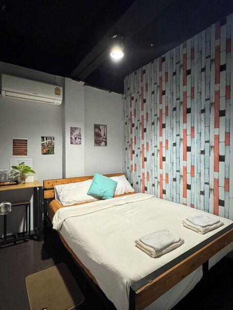 Budget, Double Bed