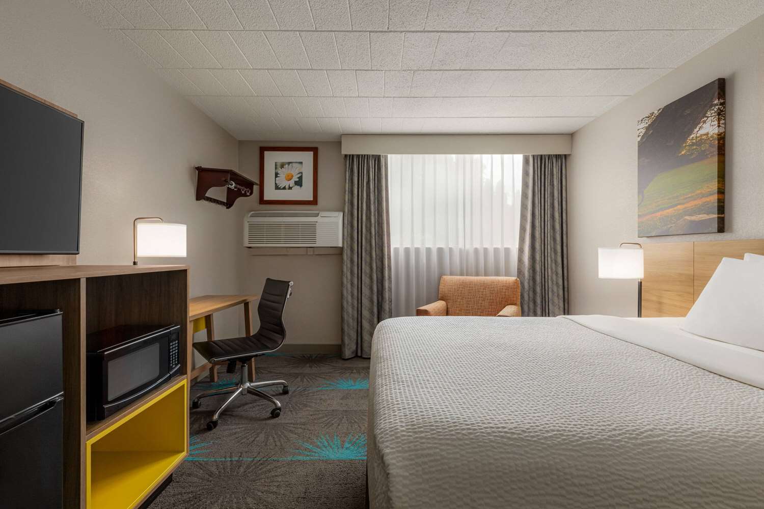 Days Hotel By Wyndham Allentown Airport / Lehigh Valley 10/47