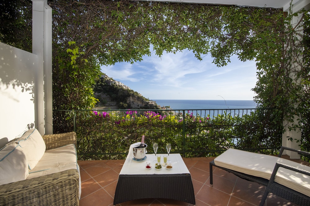 Hotel Pellegrino 45/50
