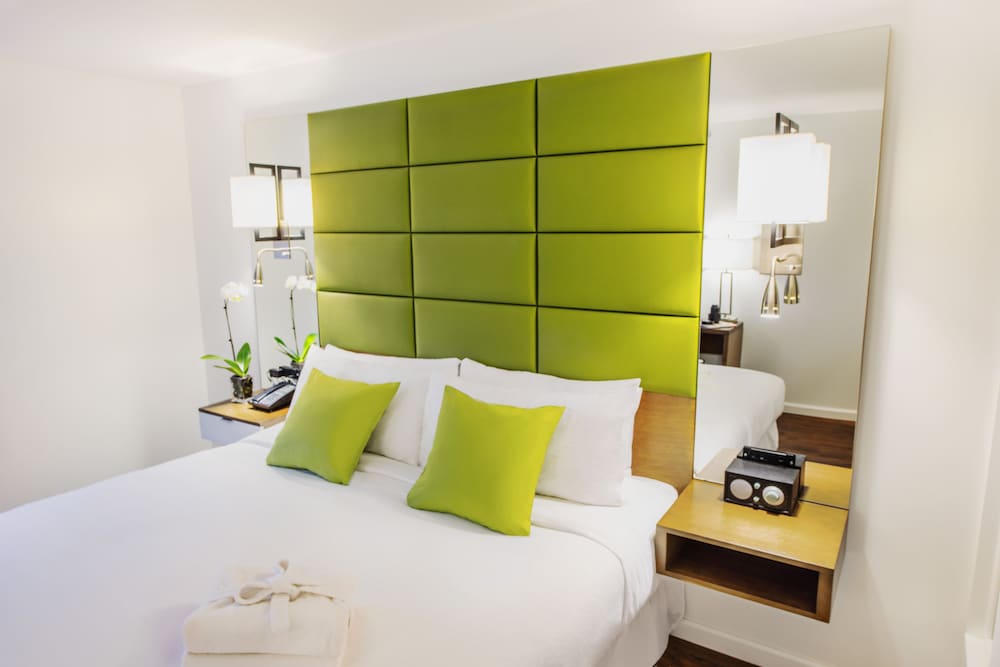 Hotel Bpm Brooklyn New York 9/20