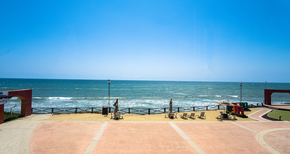 Puerto Nuevo Baja Hotel Villas 76/78