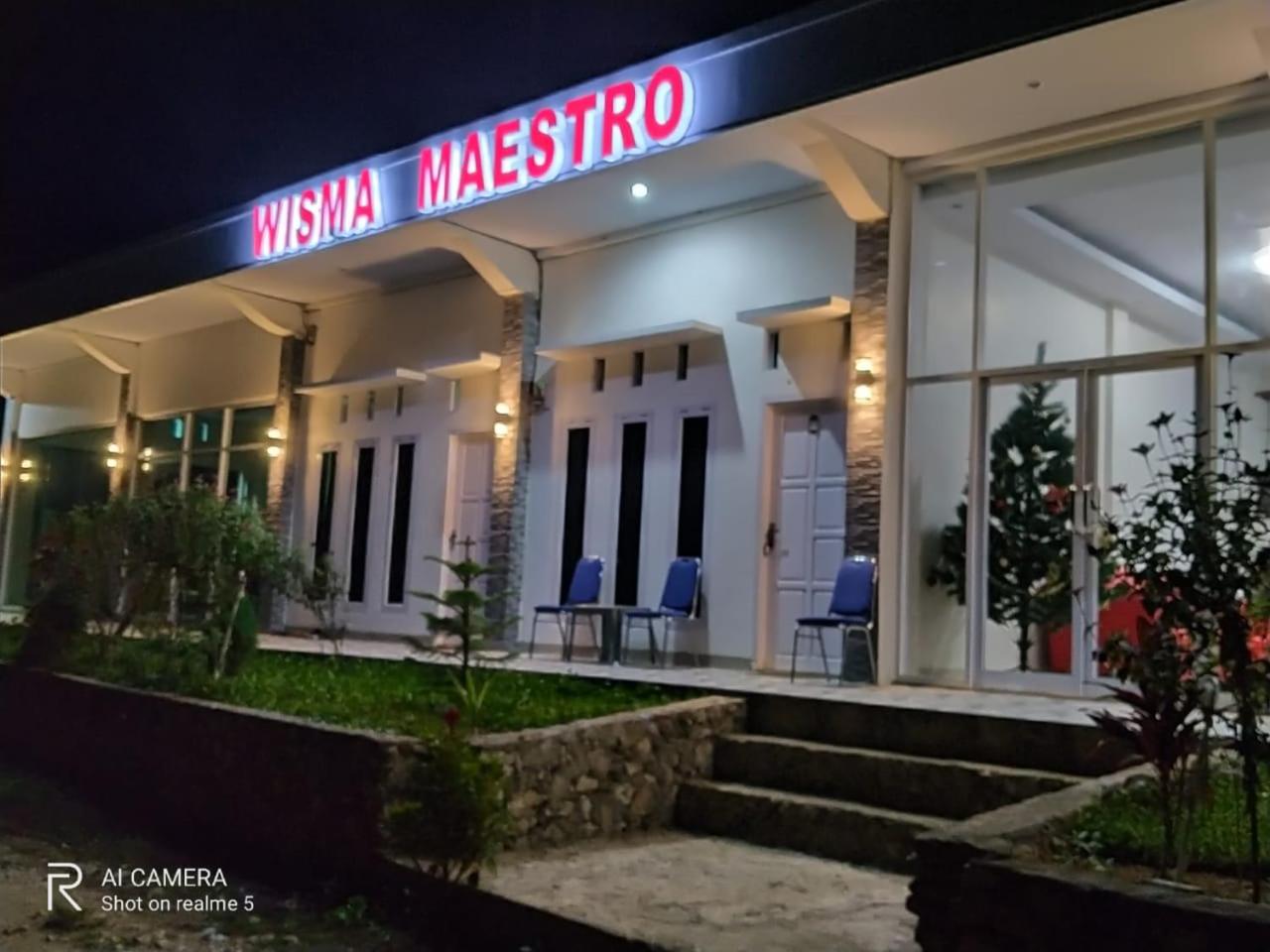 Wisma Maestro Toraja 5/38