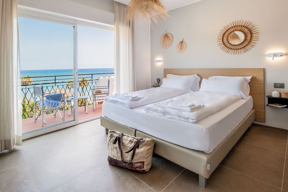 Hotel Moresco 18/58