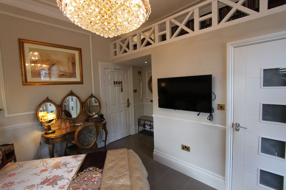 Tower Guest House 37/50