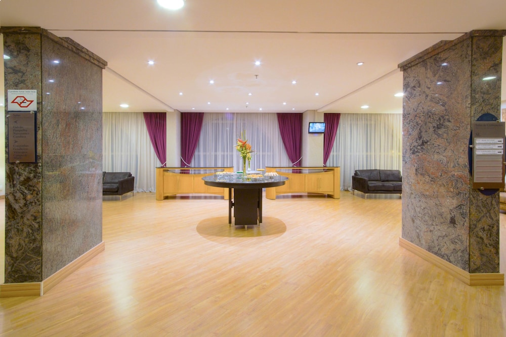 Bristol International Airport Hotel 34/50