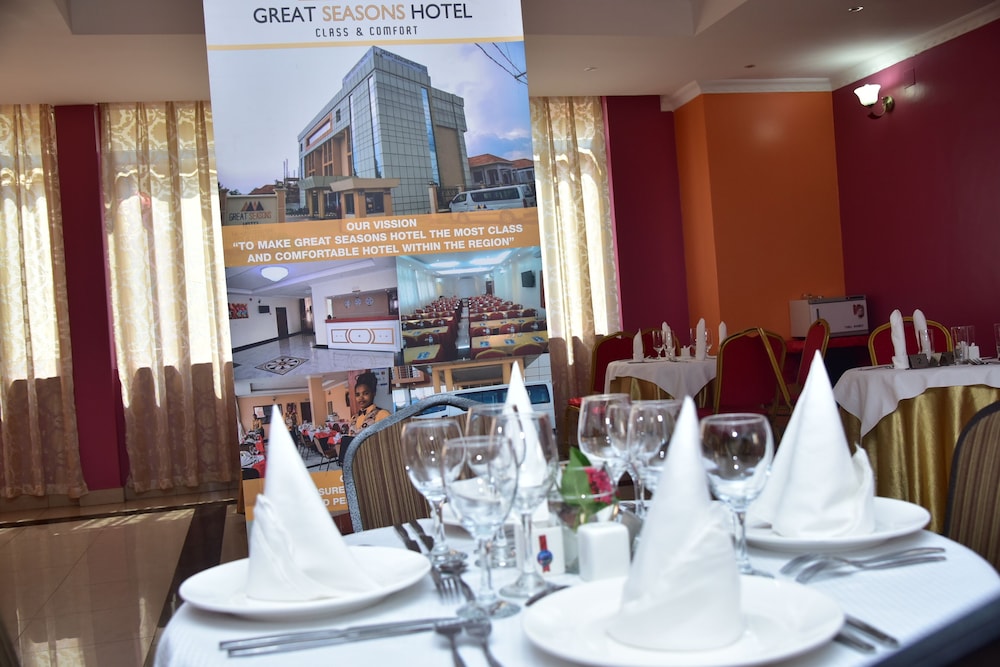 Great Seasons Hotel 40/61