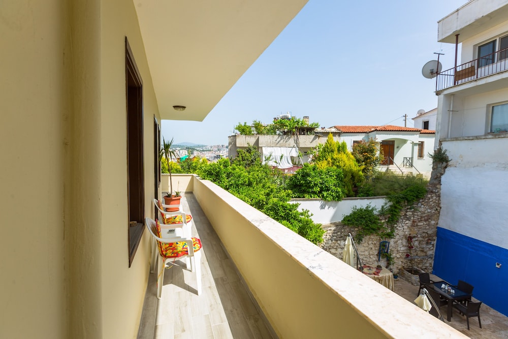 Old Town Boutique Hotel 3/50