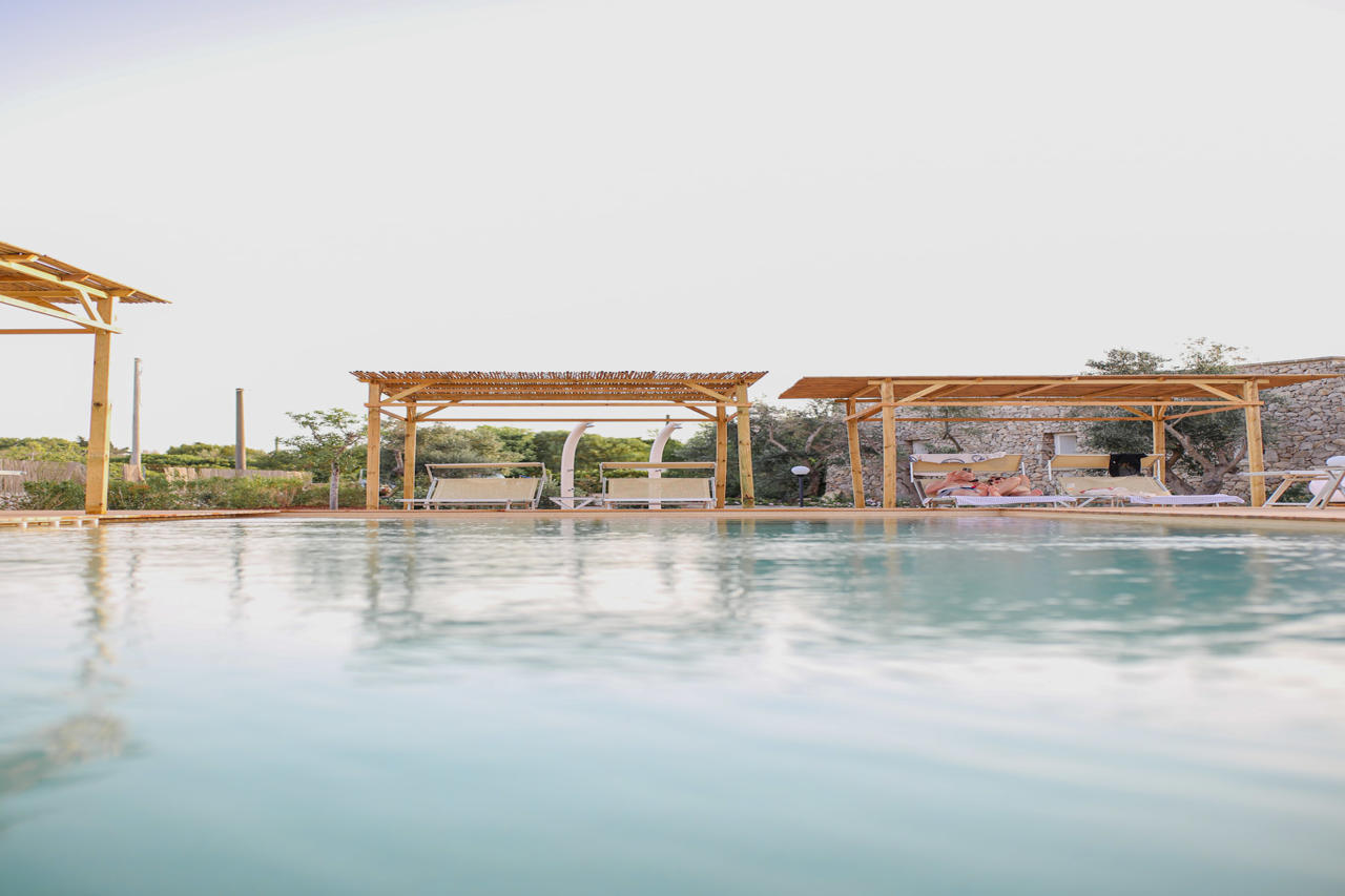 Volito Hotel & Resort 35/40