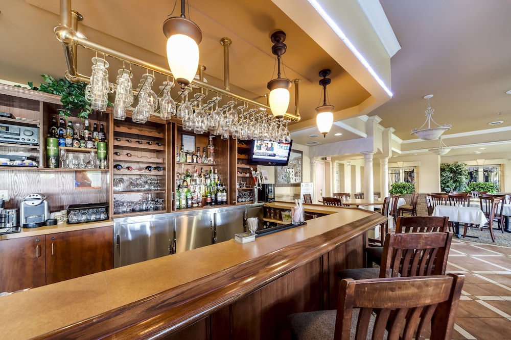 Monte Carlo Inn Brampton Suites 2/54