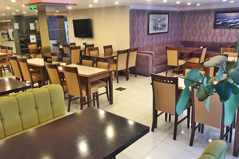 Sureyya Hotel 40/50