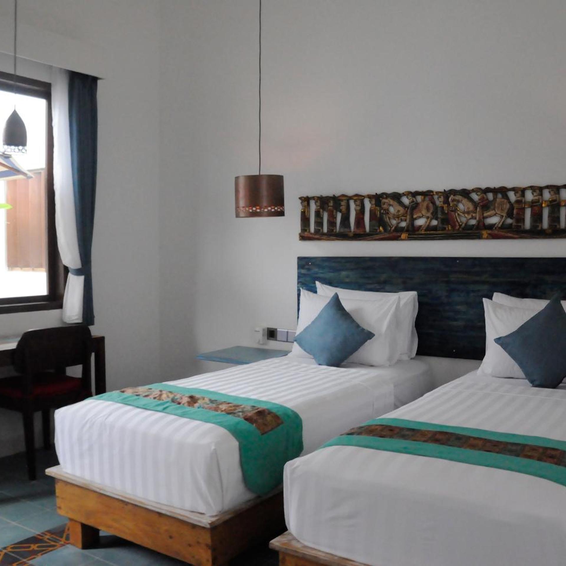 ROOM, TWIN BEDS, GARDEN VIEW