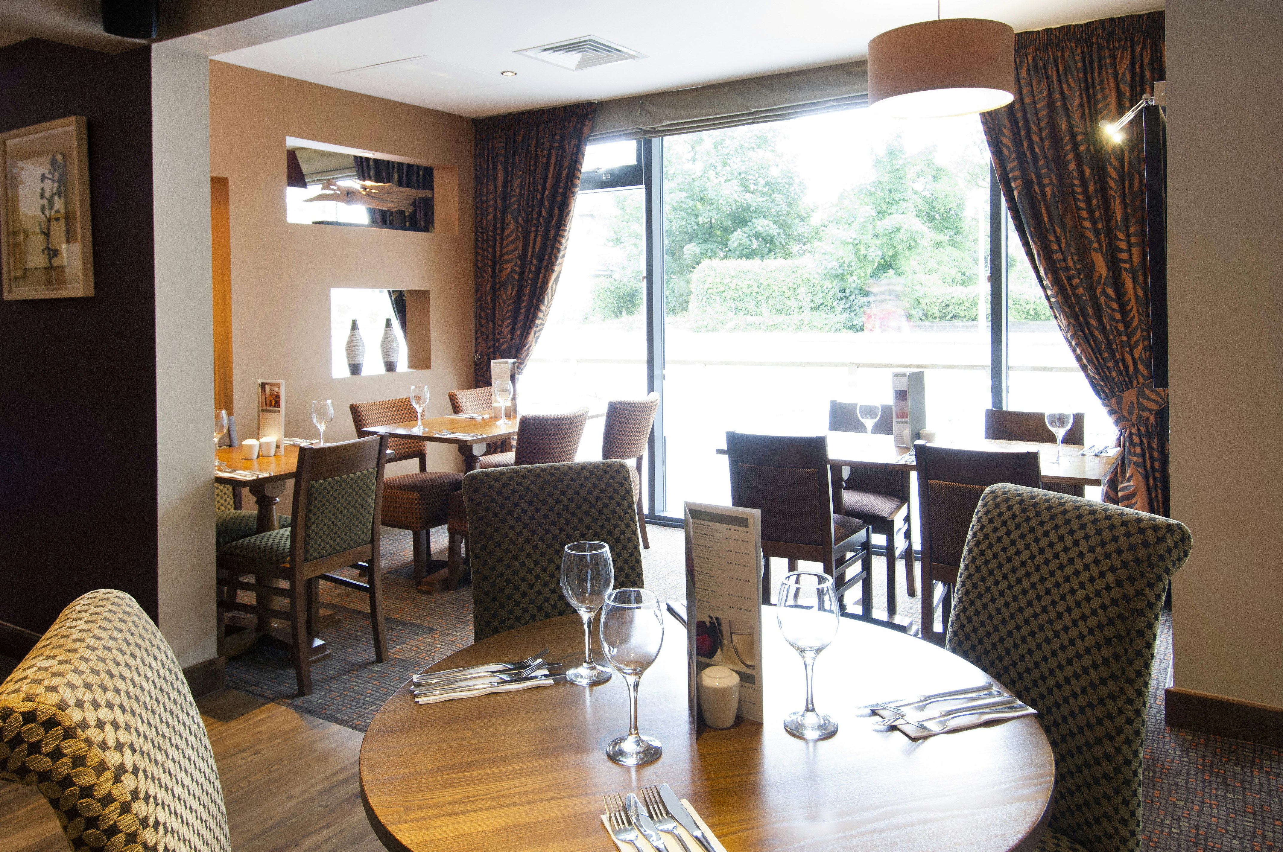 Premier Inn London Richmond 24/37