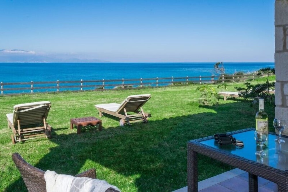 KAVOS PSAROU VILLAS 41/50