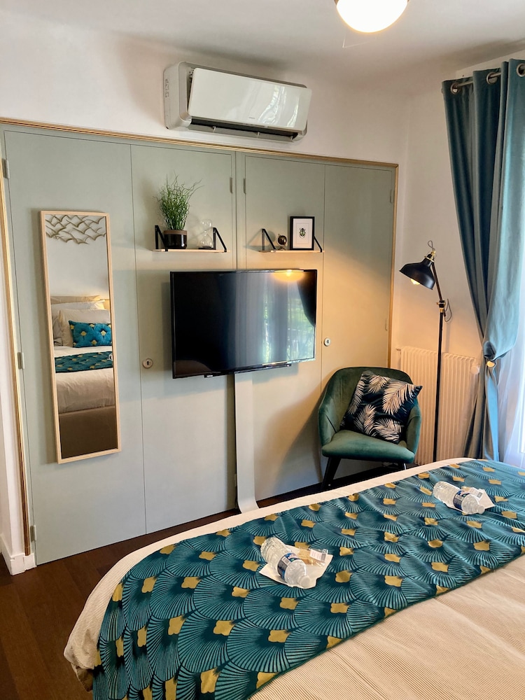 Cannes City B&B 24/37
