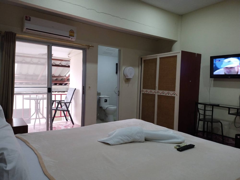 Baan Kaew Ruen Kwan 44/71