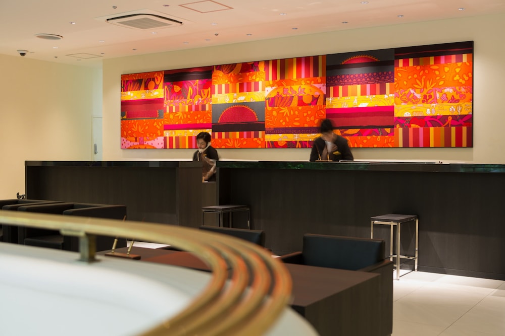 Ginza Grand Hotel 12/67