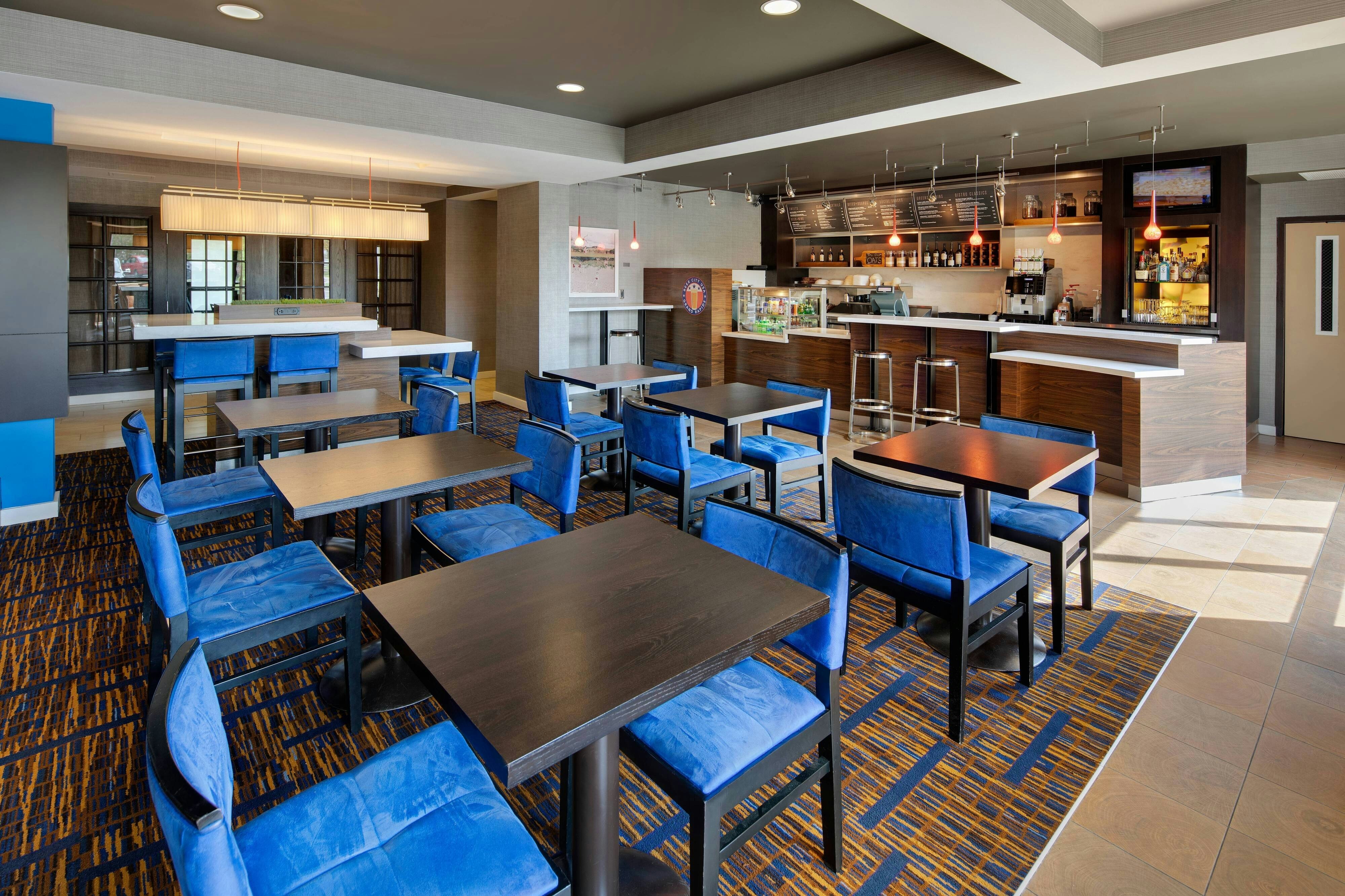 Courtyard Grand Rapids Airport 12/19