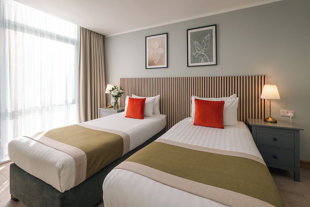 STANDARD, TWIN BEDS