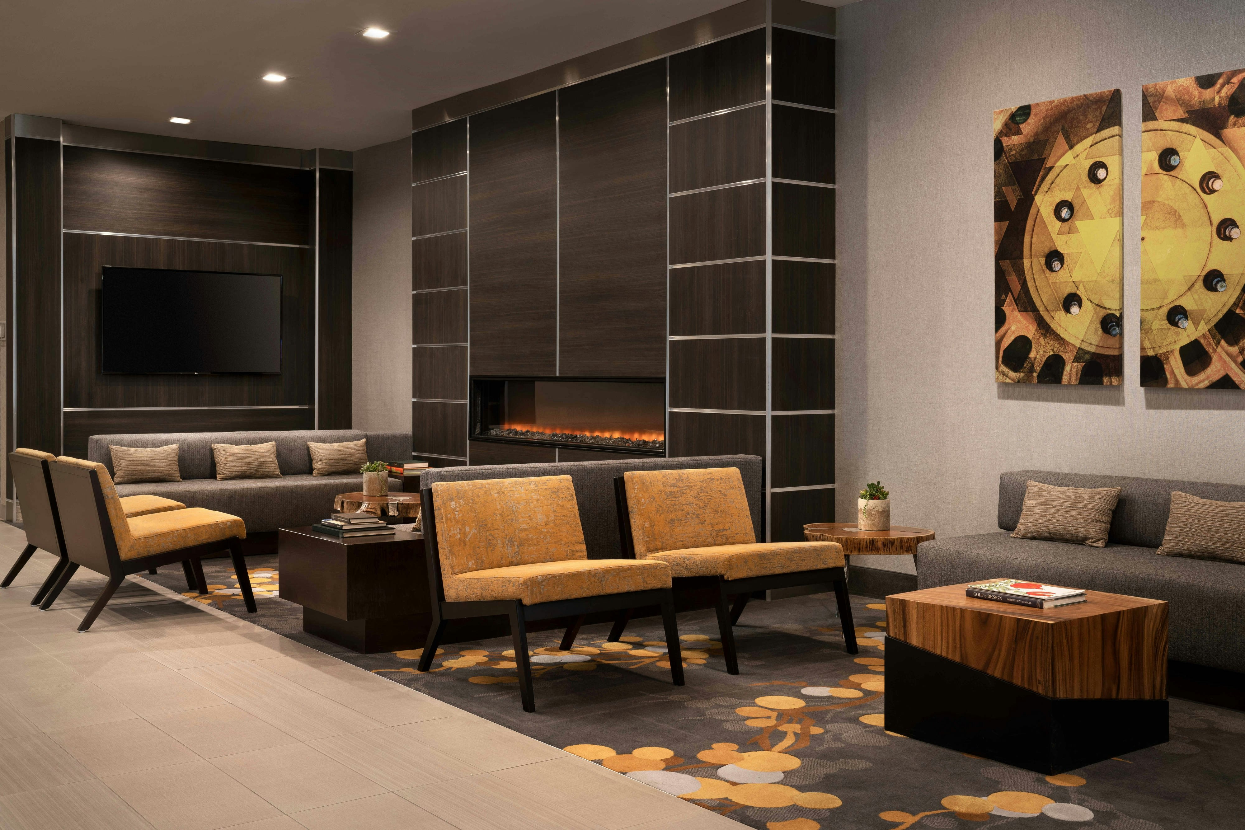 Visalia Marriott at the Convention Center 38/42