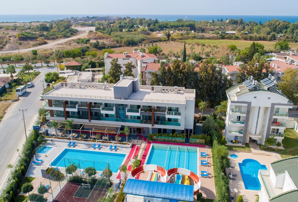 Calimera Side Resort 1/48