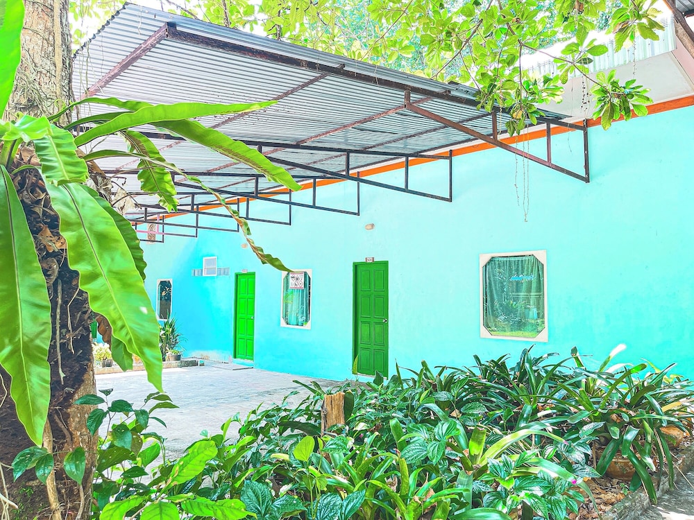 Kanta Hill Resort 50/56