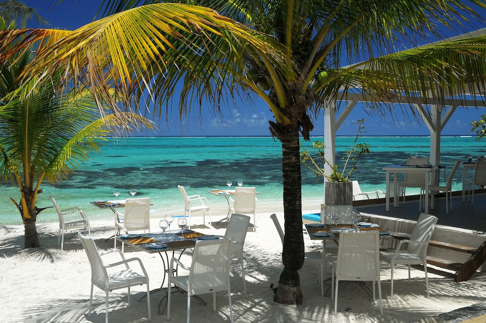 Astroea Beach Hotel 54/60