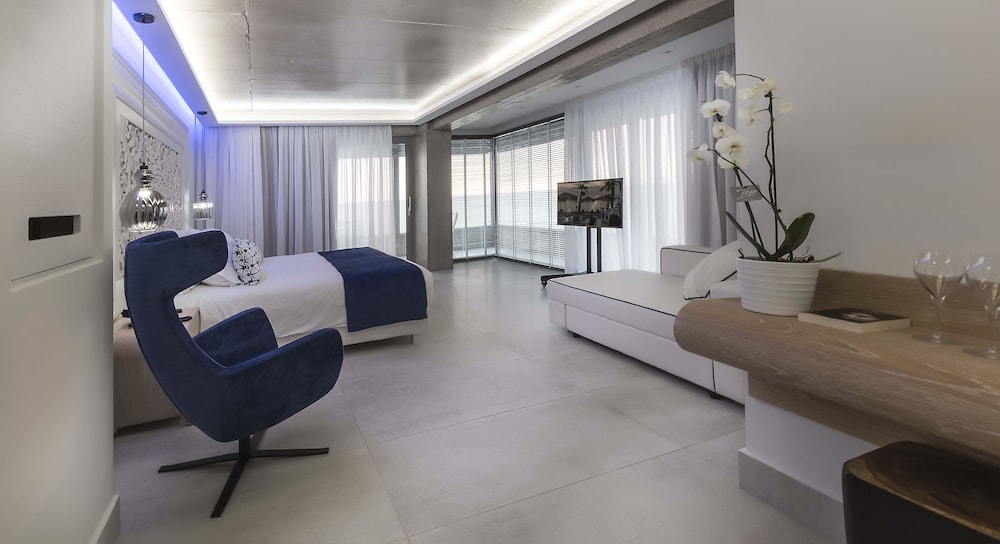 Cretan Blue Beach Hotel 16/57