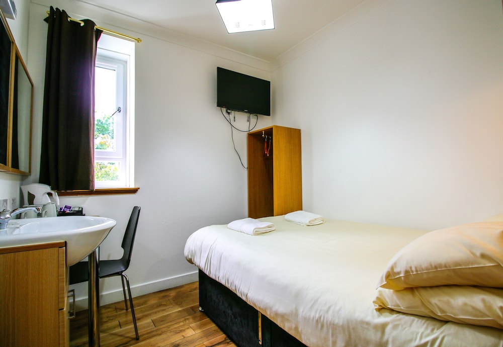 Charing Cross Guest House 9/62