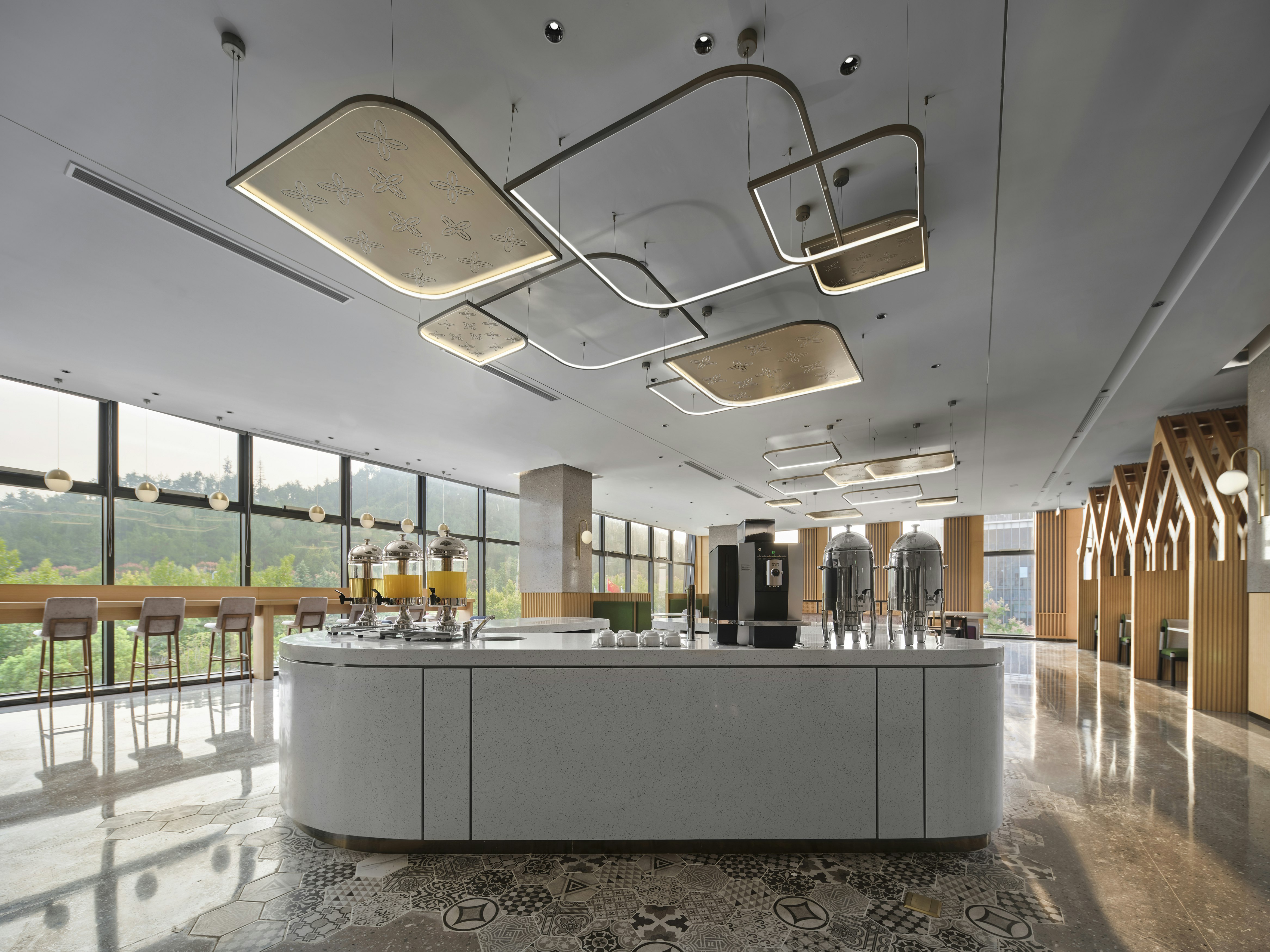 Hilton Garden Inn Huzhou Anji Phoenix Mountain 11/39
