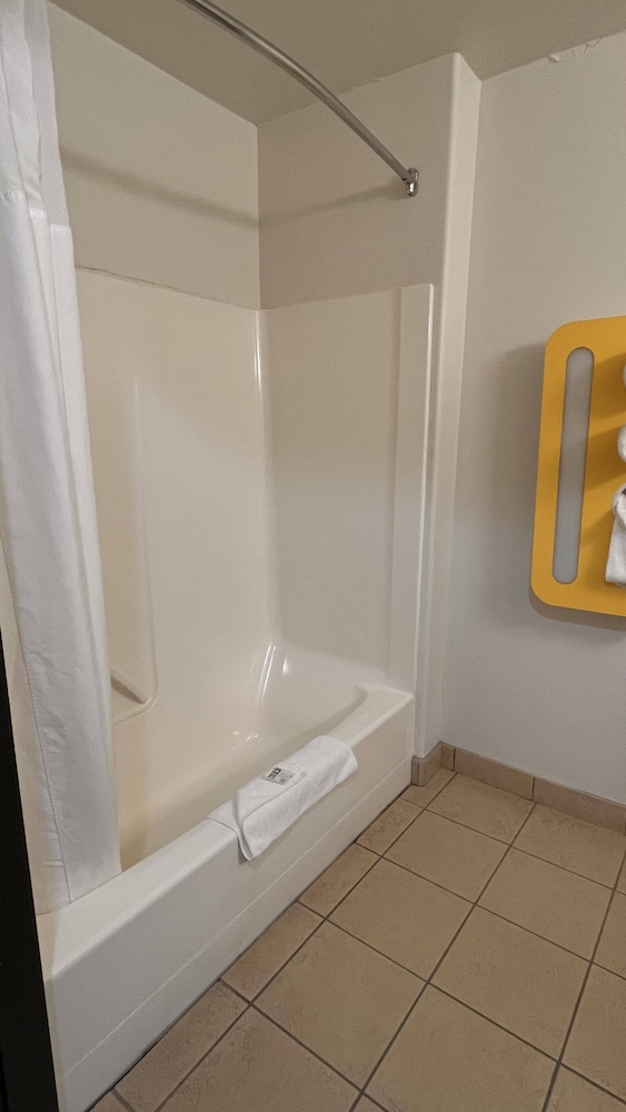 Motel6 Regina, SK 61/62
