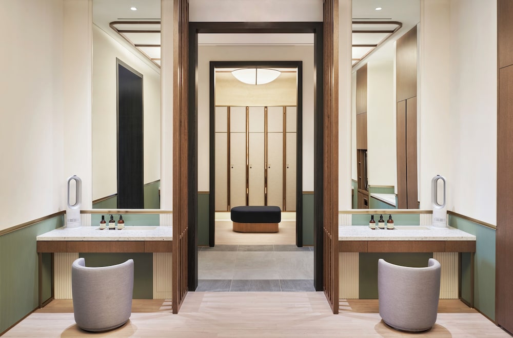 Grand Josun Hill Suite 24/60