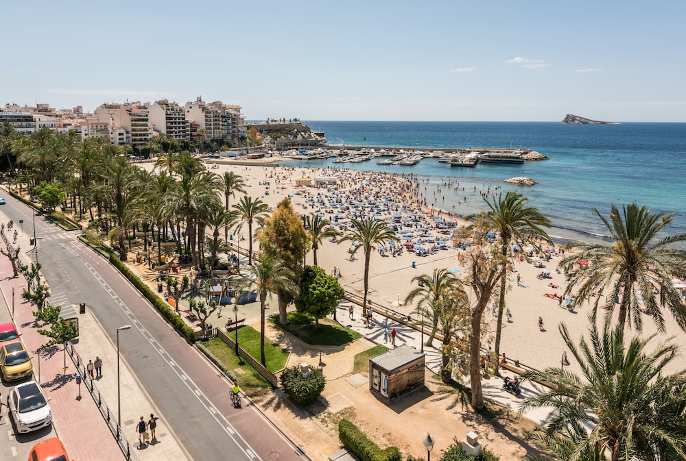 Apartamentos Atlantida 63/70