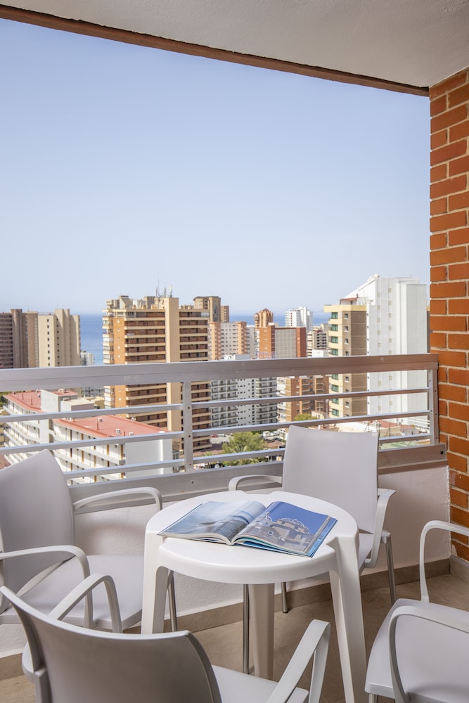 Levante Lux Apartamentos 20/30